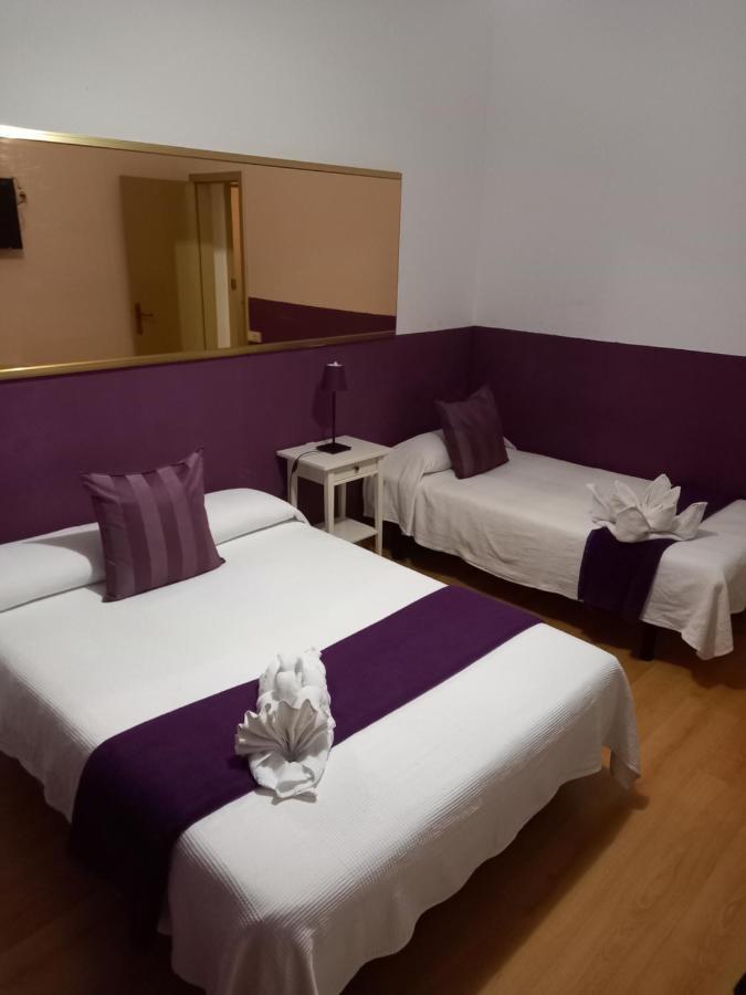 Hostal Muntaner Barcelona Kültér fotó