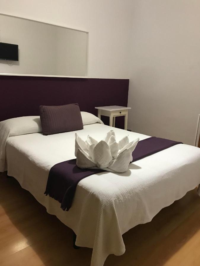 Hostal Muntaner Barcelona Kültér fotó